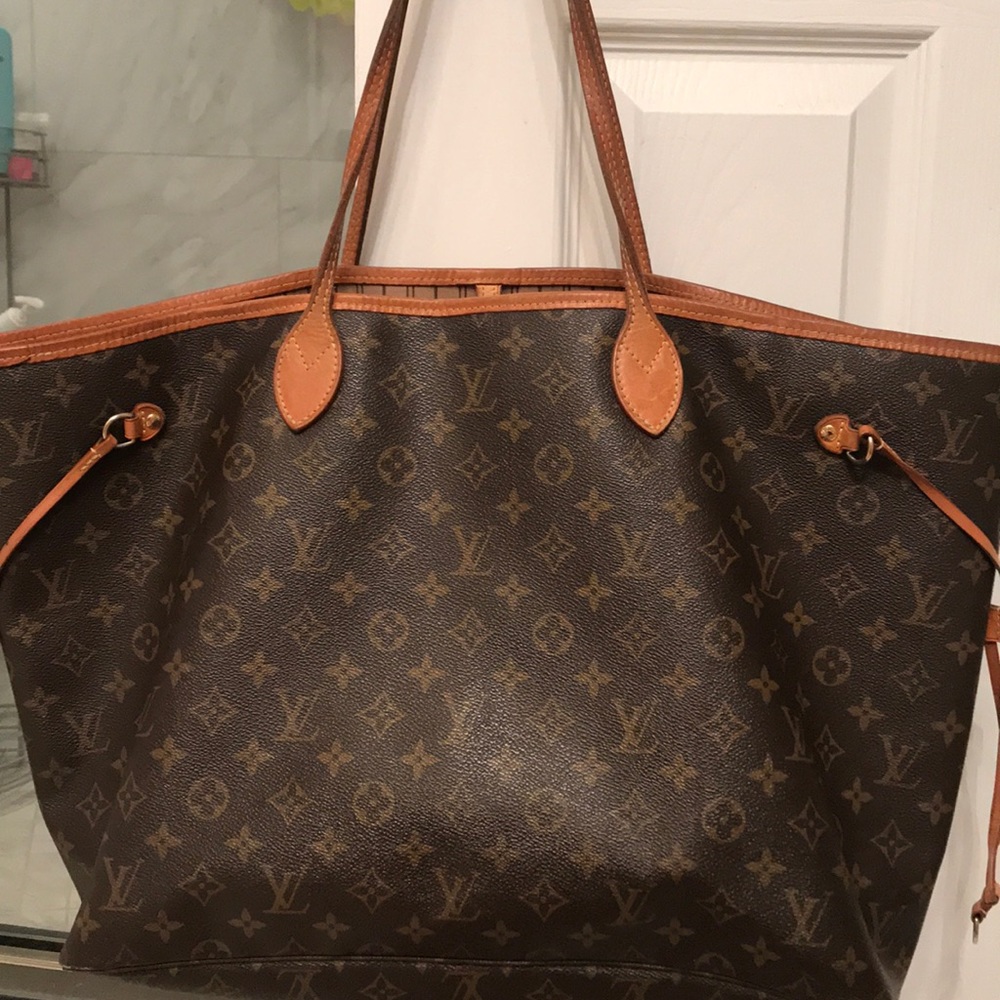 Louis Vuitton Neverfull GM Monogram canvas tote
